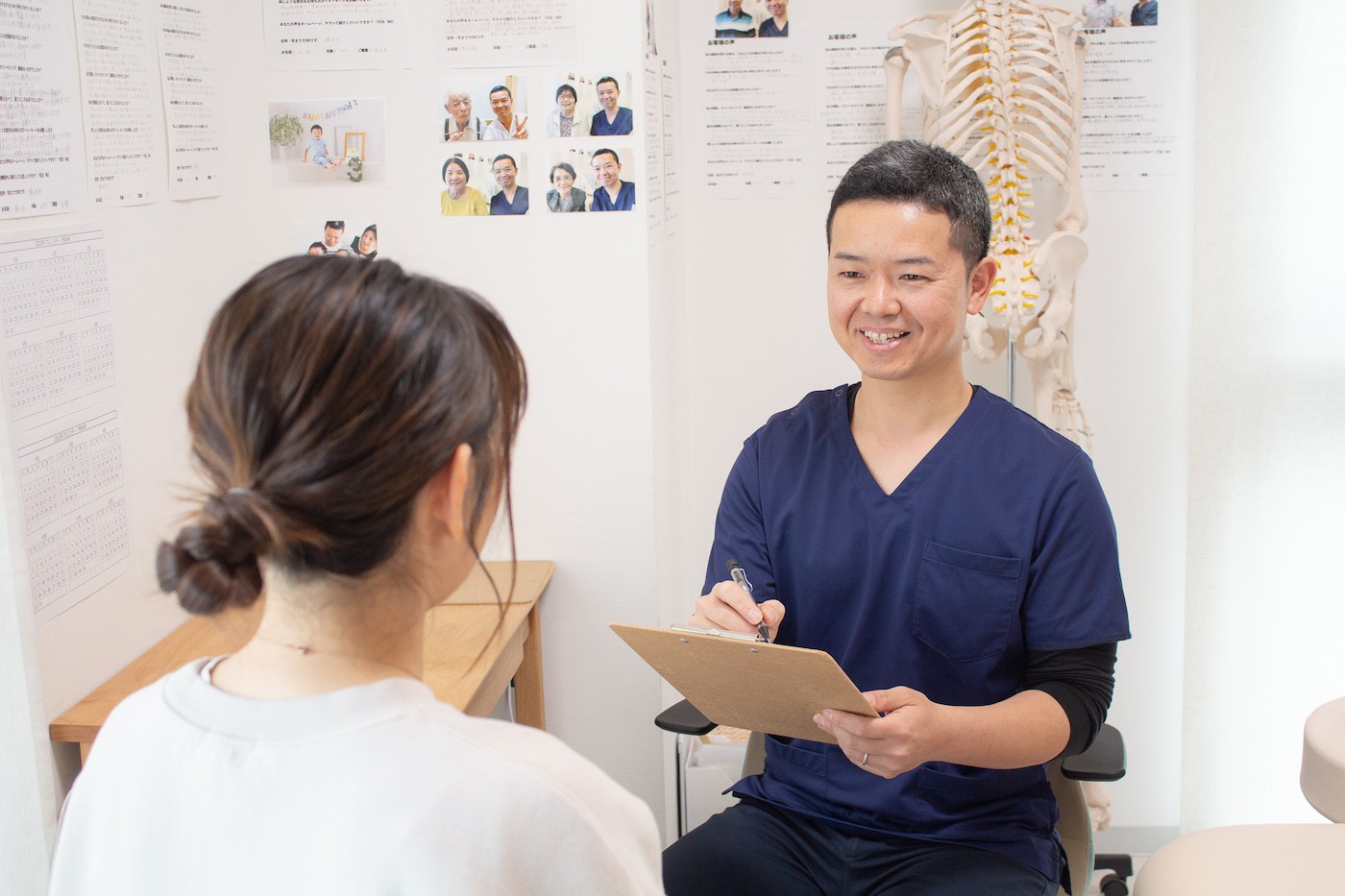 整体院の診療風景